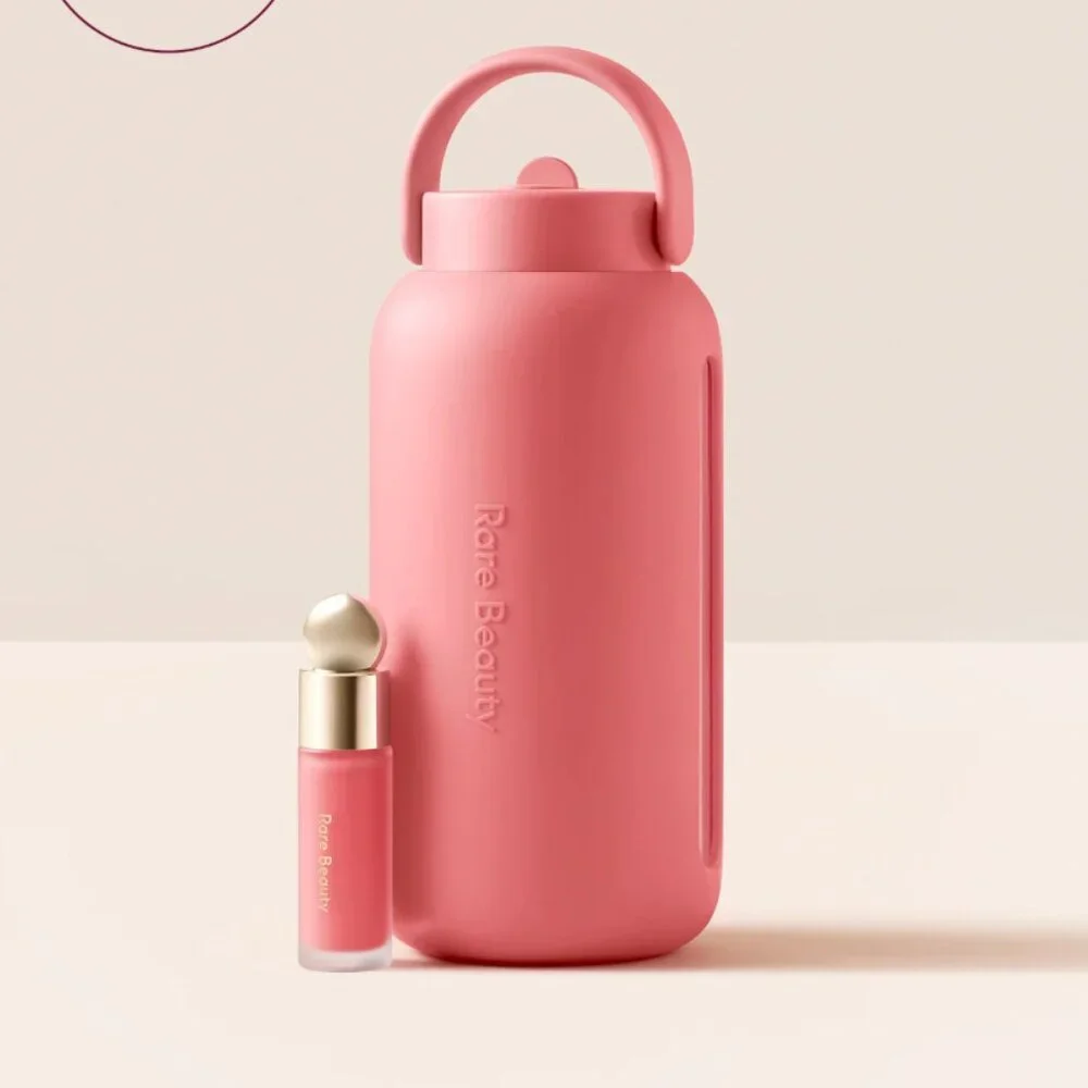 NWT Rare Beauty x Bink: 27oz Bottle & Blush Bundle – HAPPY